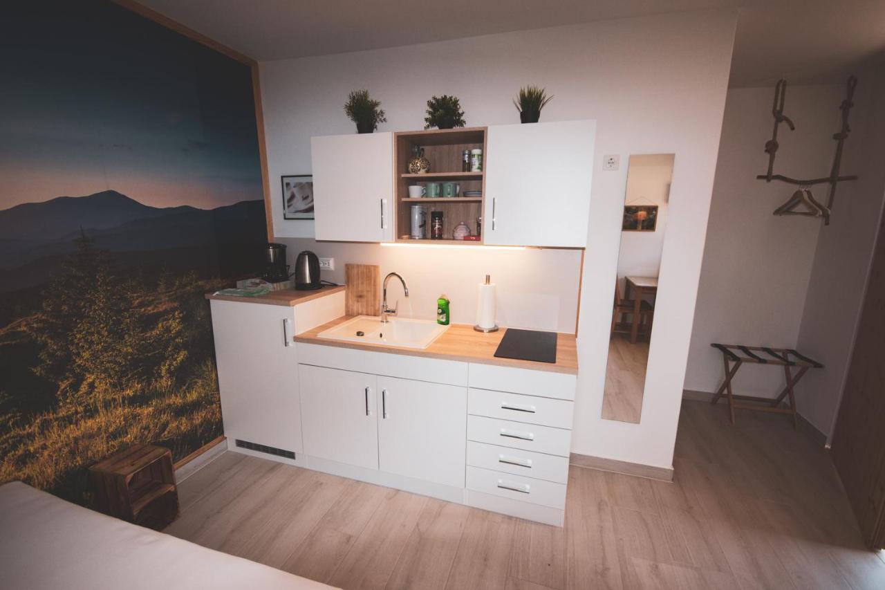 Northwest Studio Apartments Klagenfurt am Woerthersee Exteriör bild